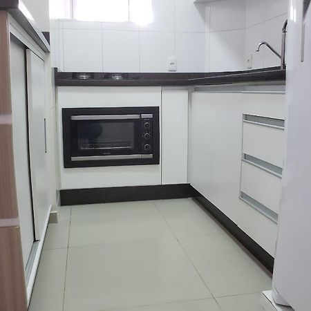 Excelente Apto 3 Quartos Em Bombas, 100 Metros Do Mar E 2 Vagas De Garagem Bombinhas Exterior photo