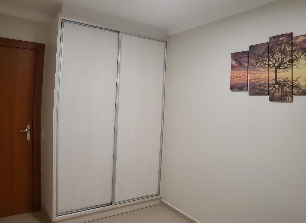Excelente Apto 3 Quartos Em Bombas, 100 Metros Do Mar E 2 Vagas De Garagem Bombinhas Exterior photo