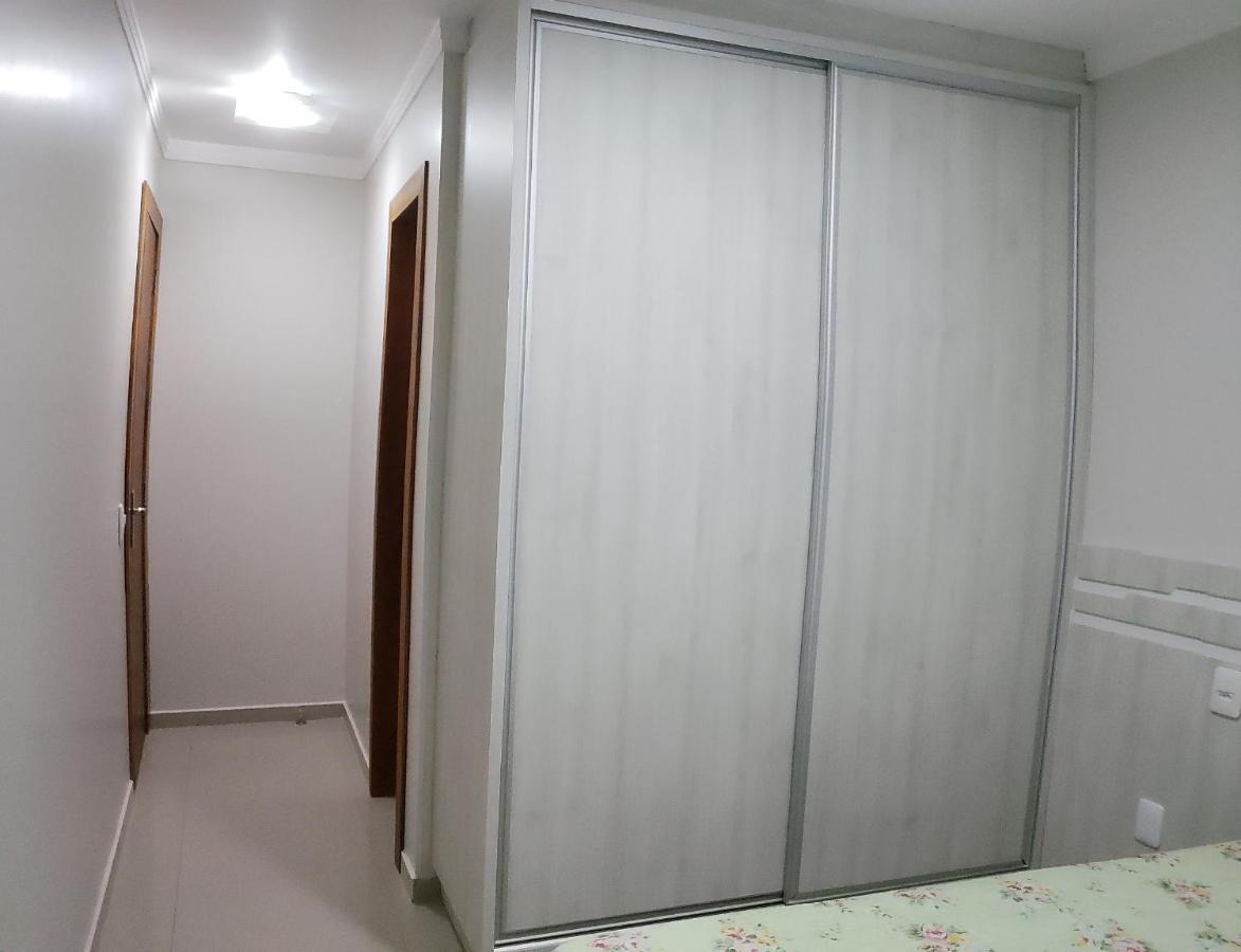Excelente Apto 3 Quartos Em Bombas, 100 Metros Do Mar E 2 Vagas De Garagem Bombinhas Exterior photo