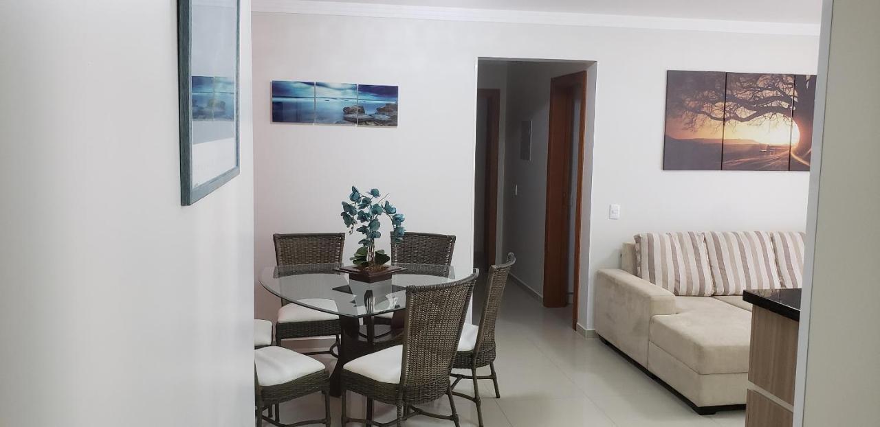 Excelente Apto 3 Quartos Em Bombas, 100 Metros Do Mar E 2 Vagas De Garagem Bombinhas Exterior photo